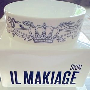 NWOT IL MAKIAGE SKIN CREAM RECHARGE  (NWOT)